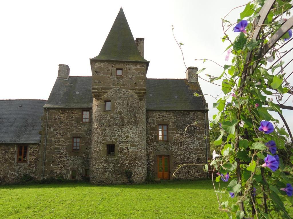 Manoir De La Branche Bed & Breakfast Maen Roch Bagian luar foto