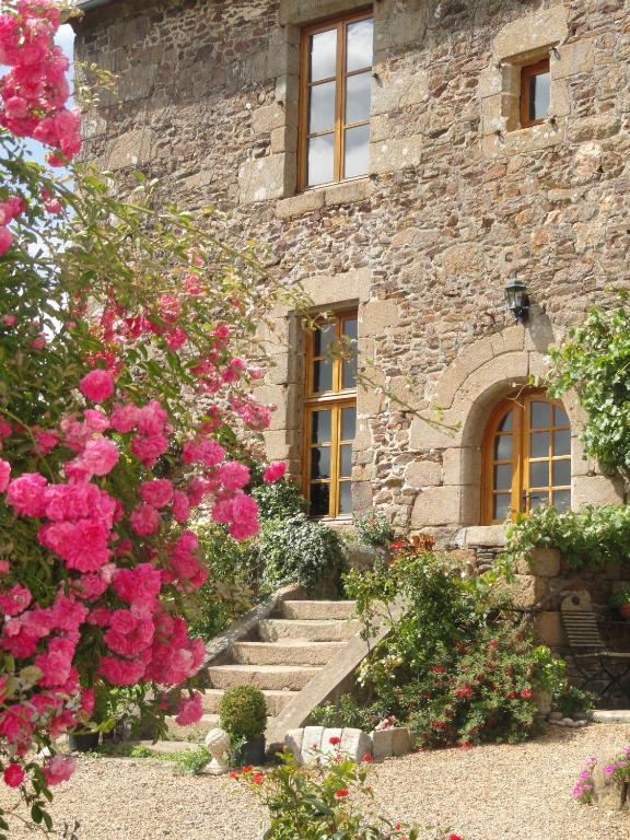 Manoir De La Branche Bed & Breakfast Maen Roch Bagian luar foto