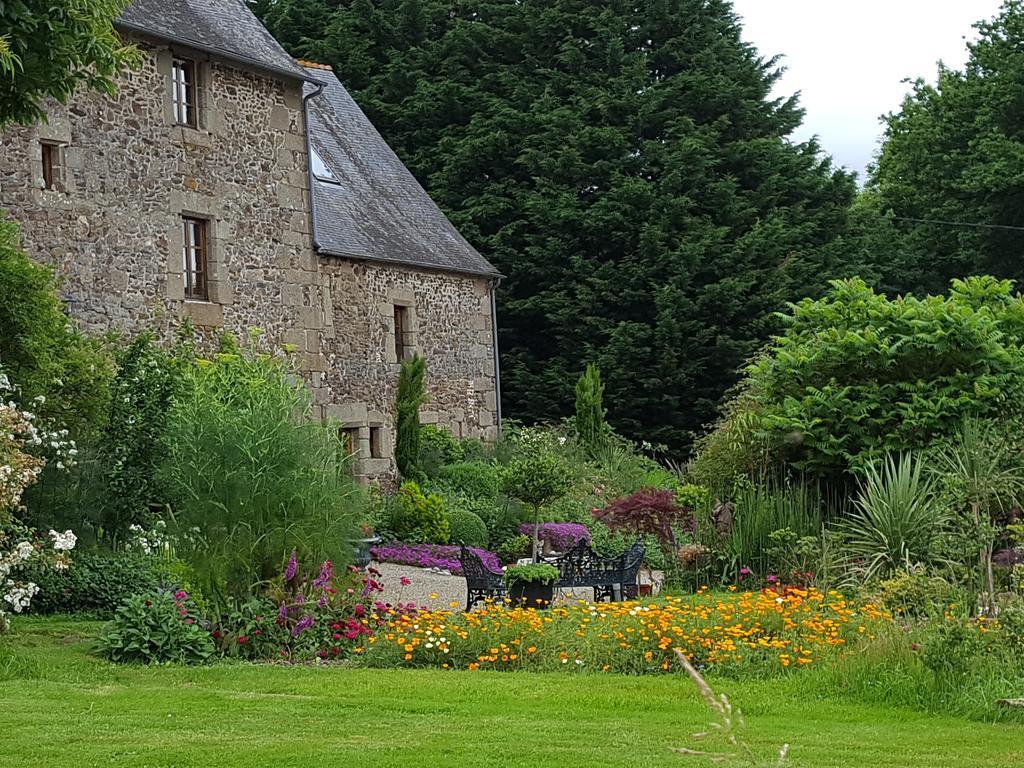 Manoir De La Branche Bed & Breakfast Maen Roch Bagian luar foto