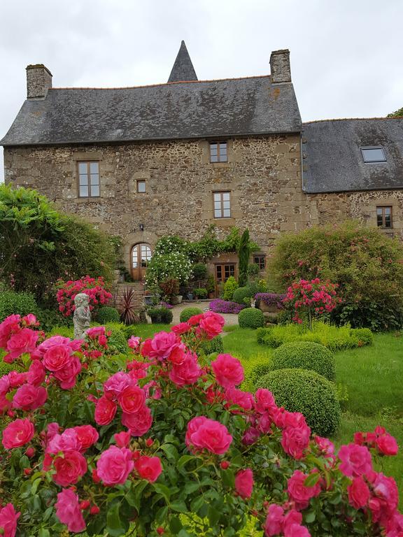 Manoir De La Branche Bed & Breakfast Maen Roch Bagian luar foto