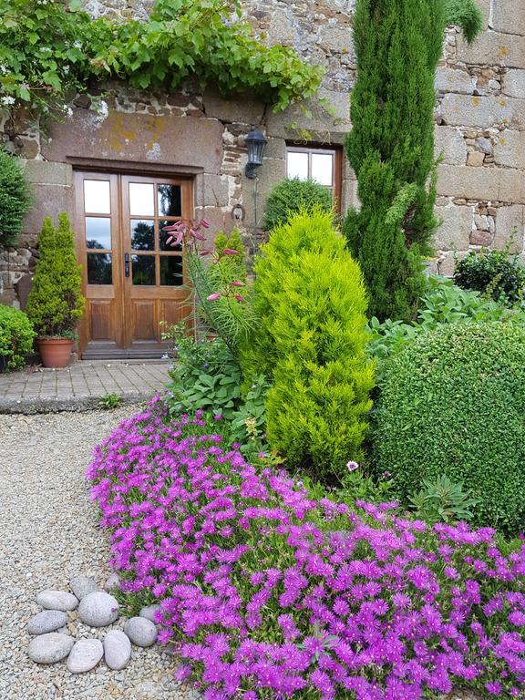 Manoir De La Branche Bed & Breakfast Maen Roch Bagian luar foto
