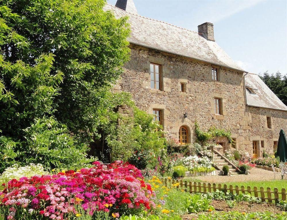Manoir De La Branche Bed & Breakfast Maen Roch Bagian luar foto