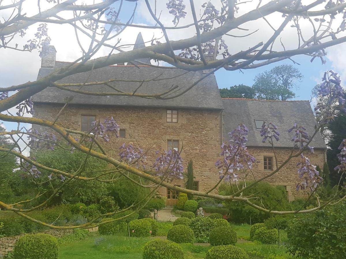 Manoir De La Branche Bed & Breakfast Maen Roch Bagian luar foto