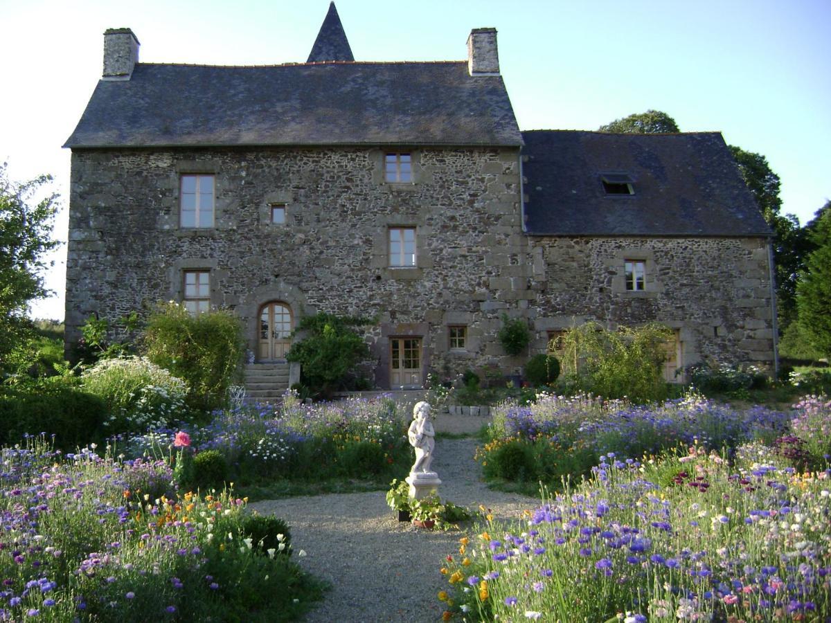 Manoir De La Branche Bed & Breakfast Maen Roch Bagian luar foto